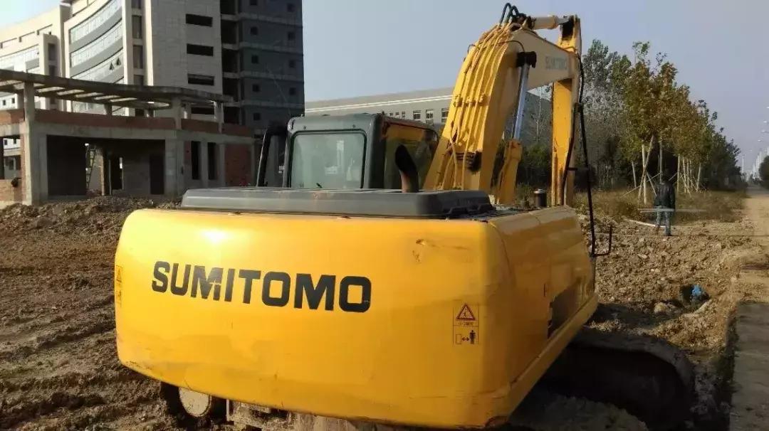 八大冷门挖掘机品牌你知道几款,各种挖掘机优劣分析视频