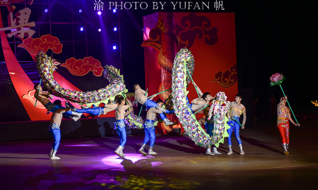 铜梁竞技龙，重庆十大文化符号之一，中国竞技水平最高的龙舞艺术