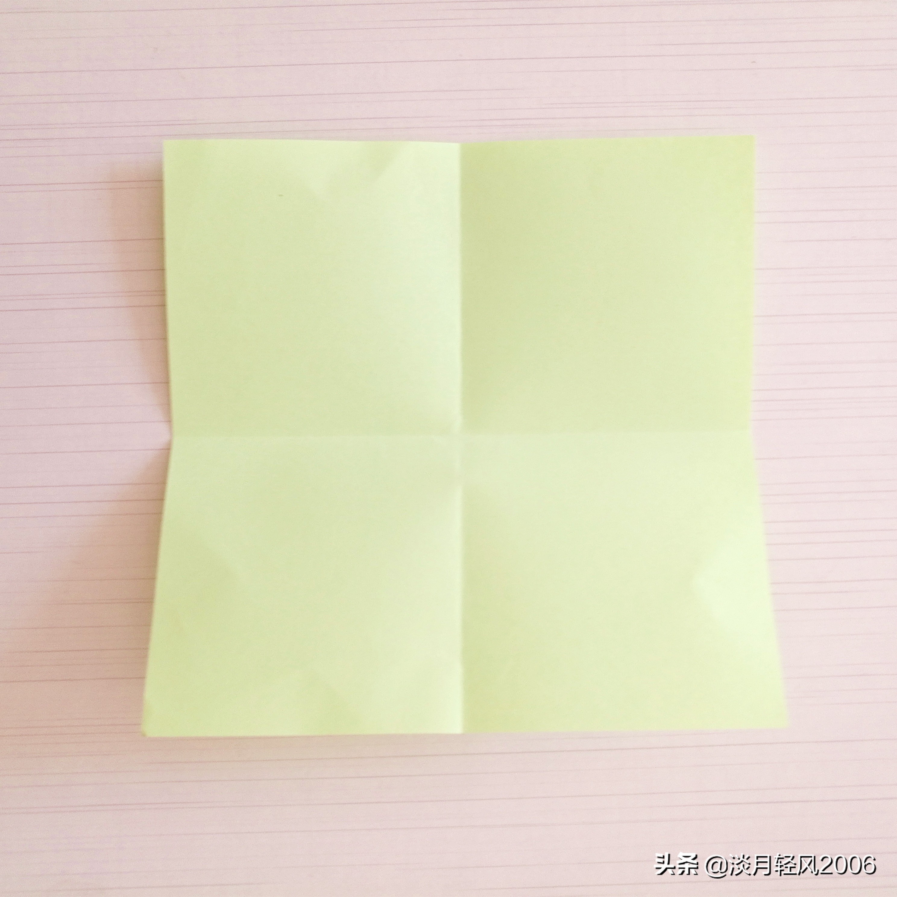 幼儿园手工折纸信封超简单,用正方形折纸做信封