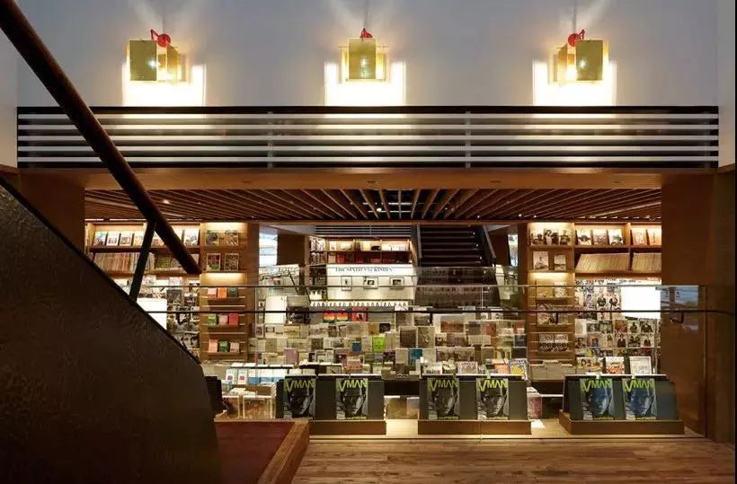 朱正廷去东京旅游,朱正廷东京旅游攻略