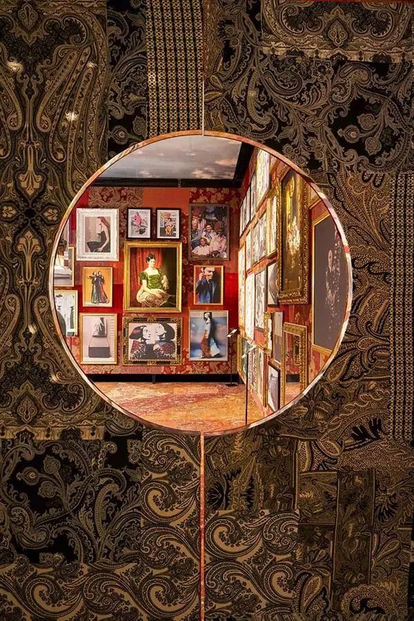 etro近况,etro佩斯利花纹真丝连衣裙