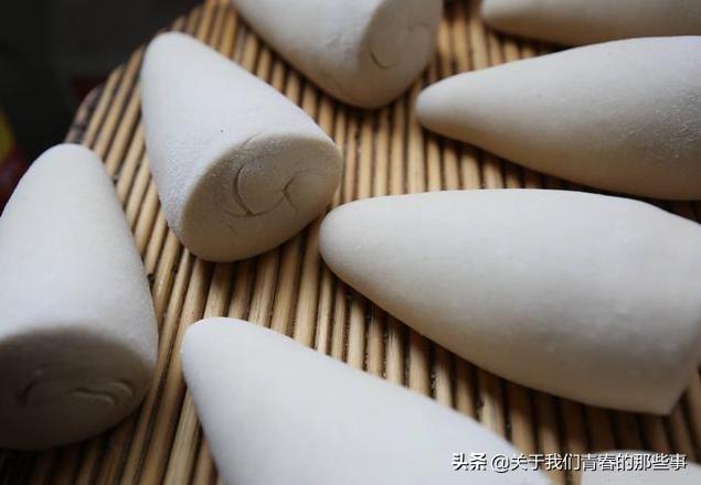 发面,最忌面粉直接加酵母!牢记4点,发酵又快又好,轻松发满盆