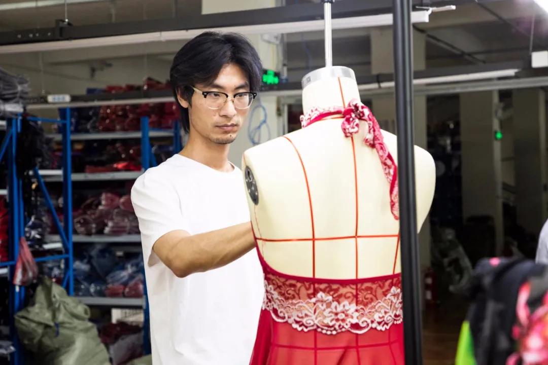 谈性不再色变,情趣内衣无罪