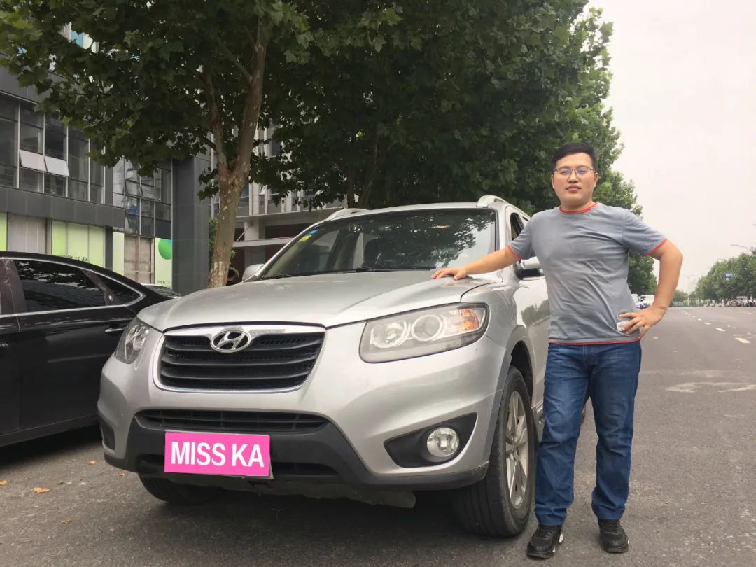 现代胜达和丰田汉兰达哪个好,现代老款胜达经典车主真实感受