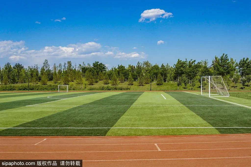 北京坐着不动的景点,网红公园北京三里河公园