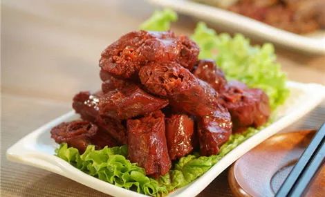 地方特色美食介绍英文版,地方特色美食推荐