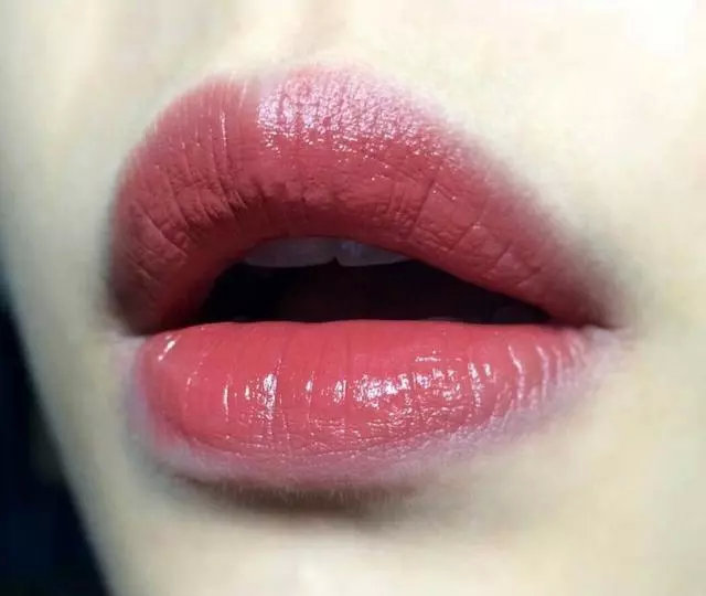 魅可口红秋冬色号推荐,秋冬奶茶色口红