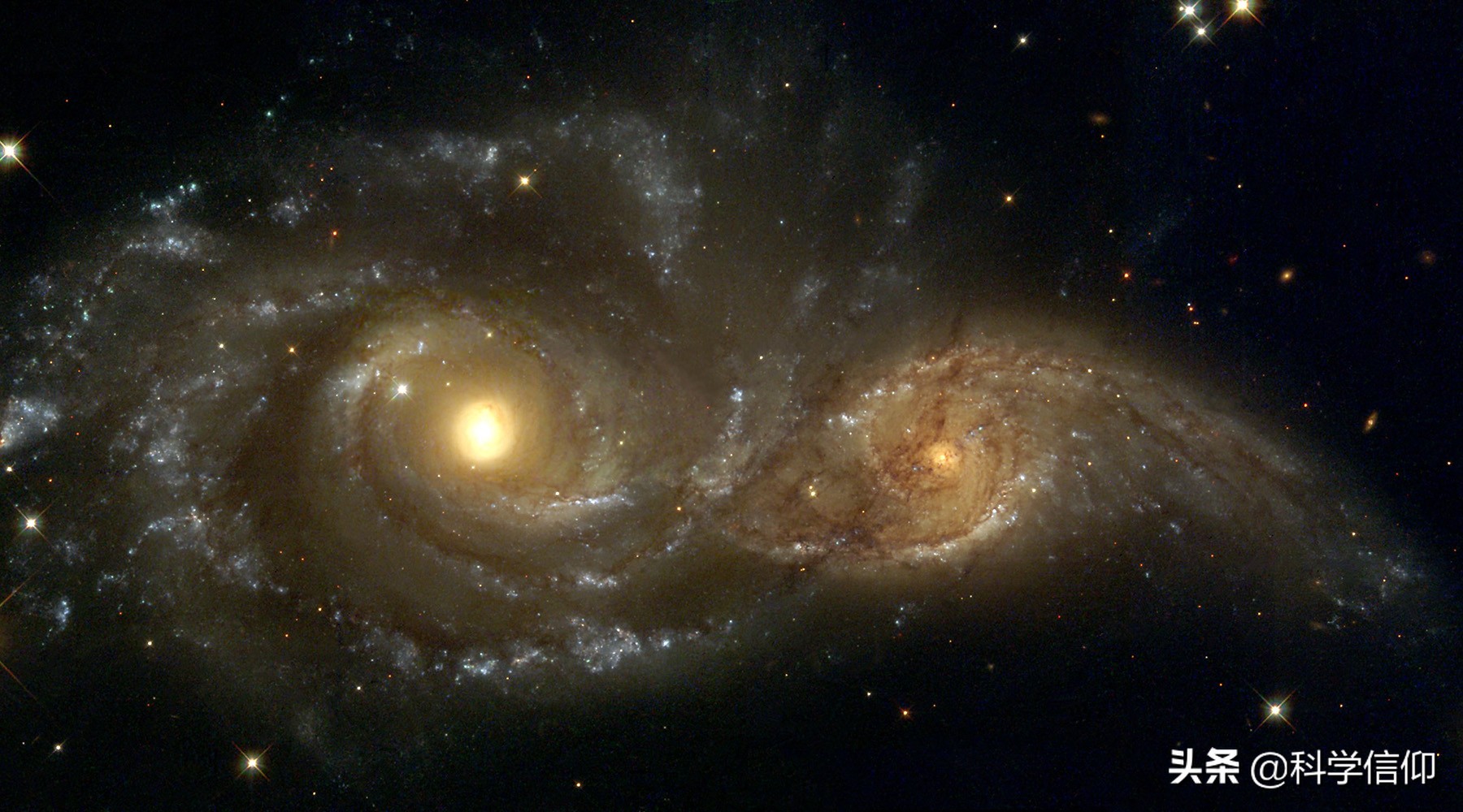 1光年是地球的多少年,地球一光年等于月球几光年