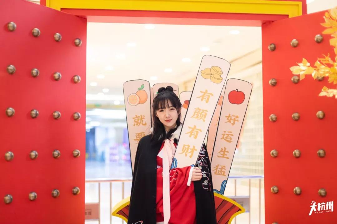 在杭州遇见紫禁城！宫灯前祈福、畅音阁迎新！来这里过故宫中国节