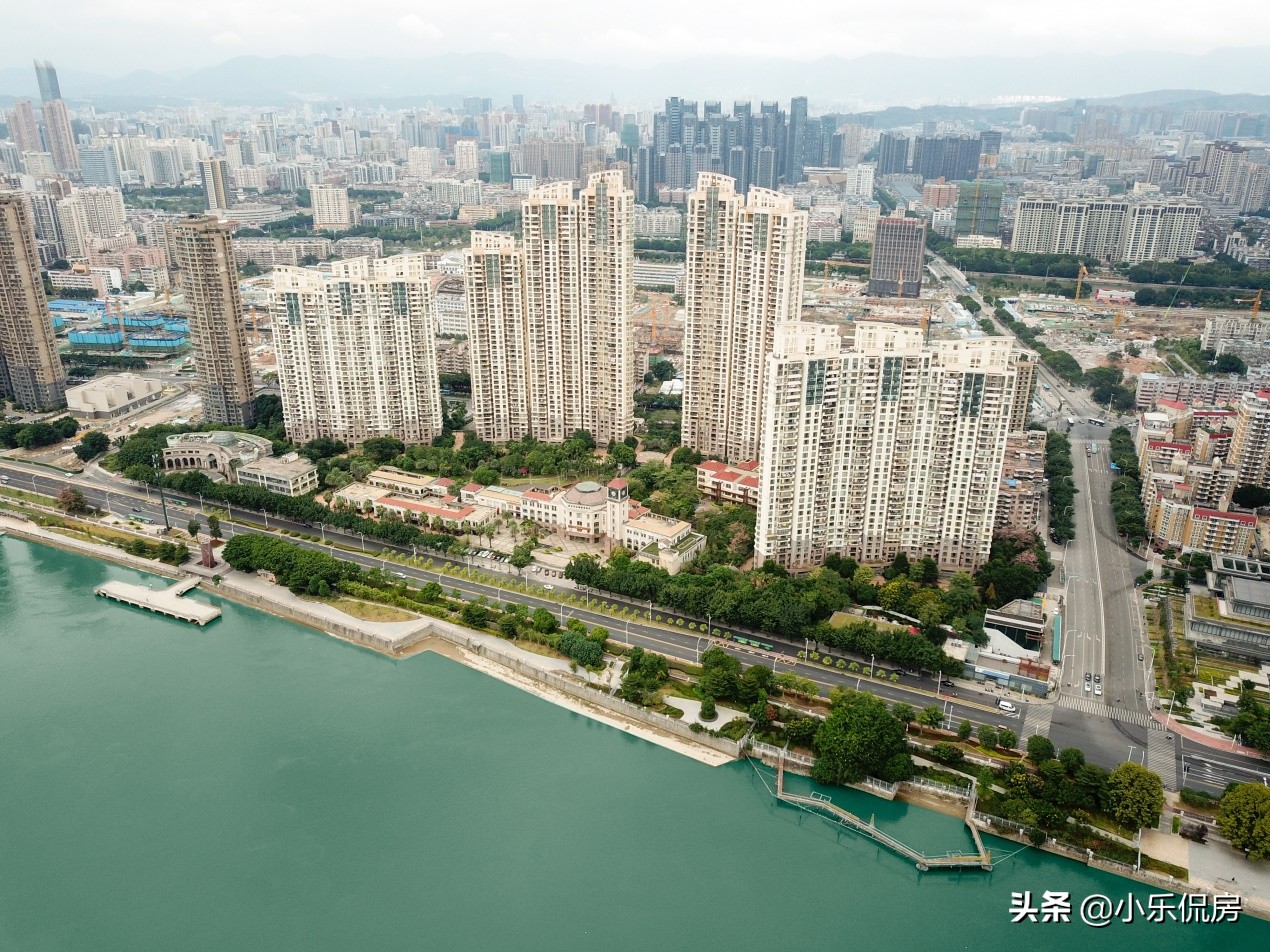 稳居c位,稳居首位