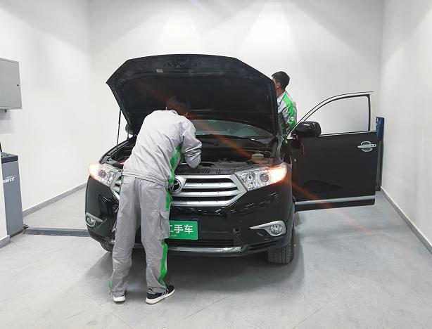 超2万平瓜子二手车严选直卖店落地昆明新零售助力美好生活升级