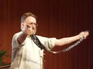 英国全能数学家JohnConway因新冠去世，是数学疯子也是游戏疯子