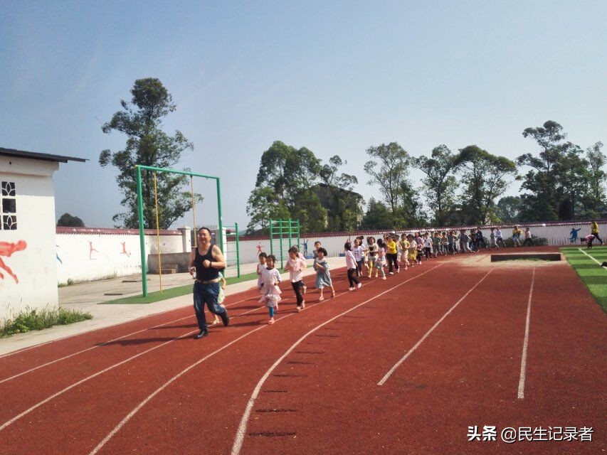 岳池县新场小学怎么样,岳池县新场小学
