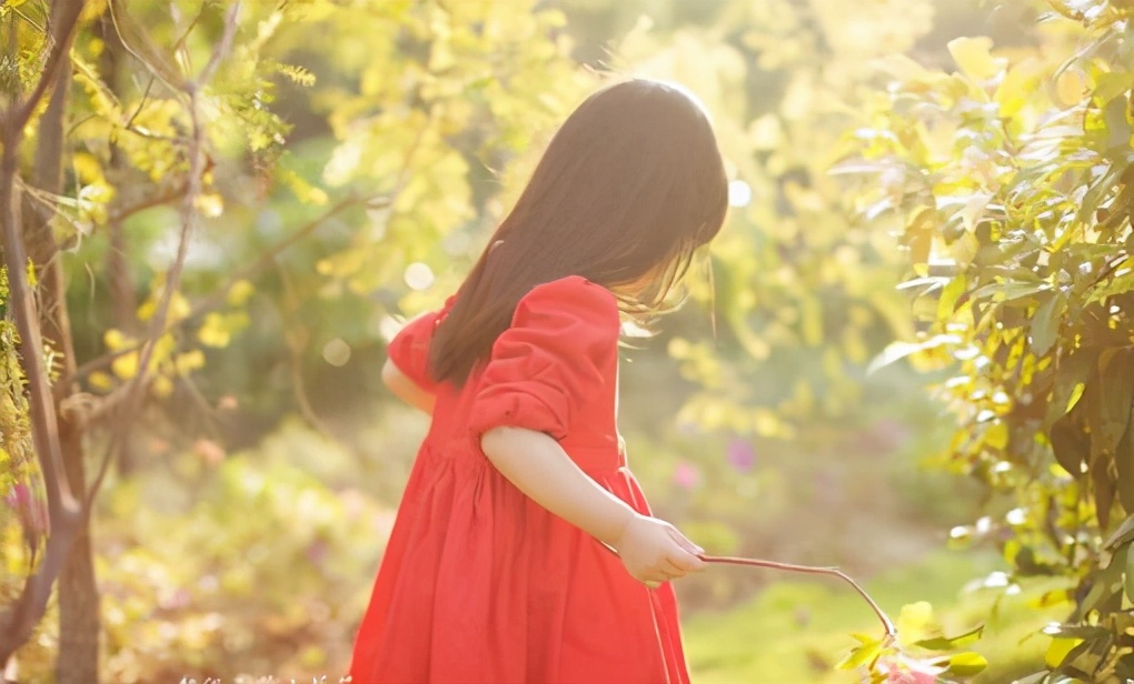 如何帮助孩子疏导他的负面情绪,父母该如何引导孩子的负面情绪