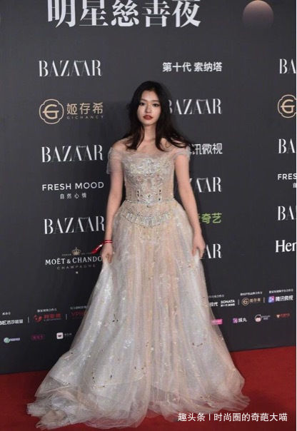 瘦了后的林允颜值酷到飞起,林允暴瘦怎么胖回去