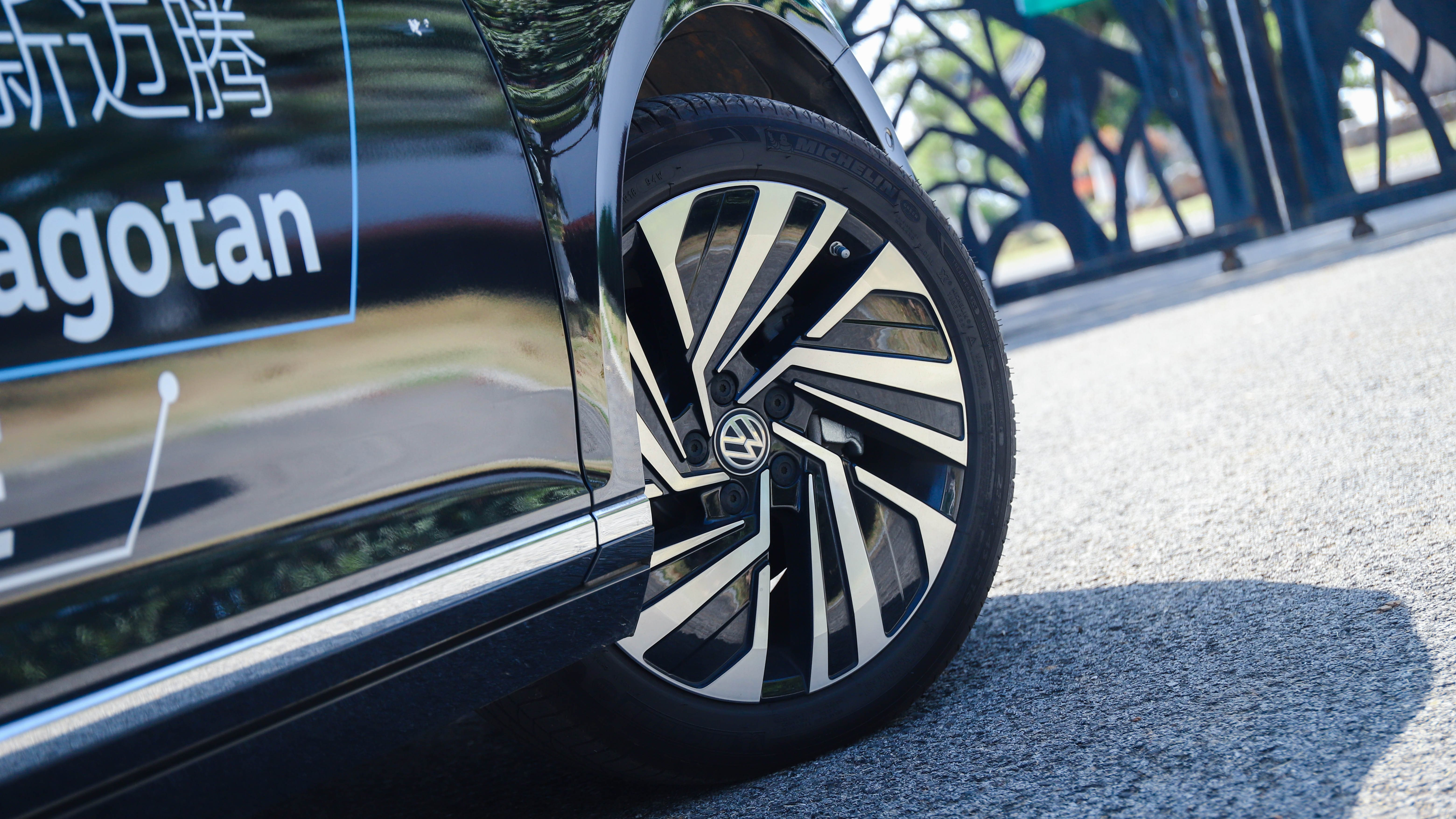 新款大众迈腾的真实油耗,18款迈腾油耗比原来高了