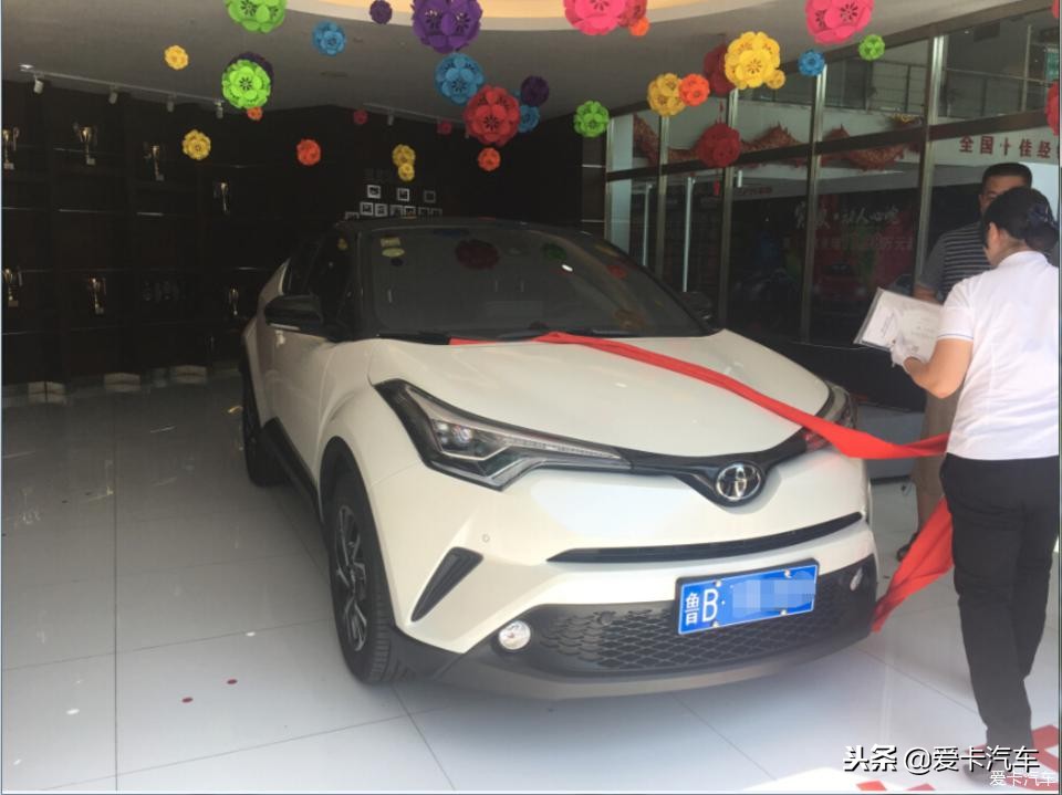 丰田c-hr豪华版提车实价,丰田c-hr提车价格