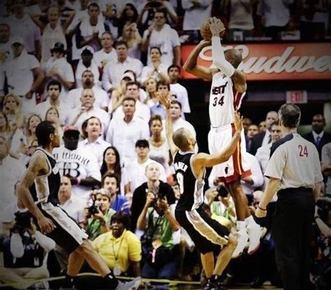 君子剑雷阿伦原版,君子剑雷阿伦一剑封喉