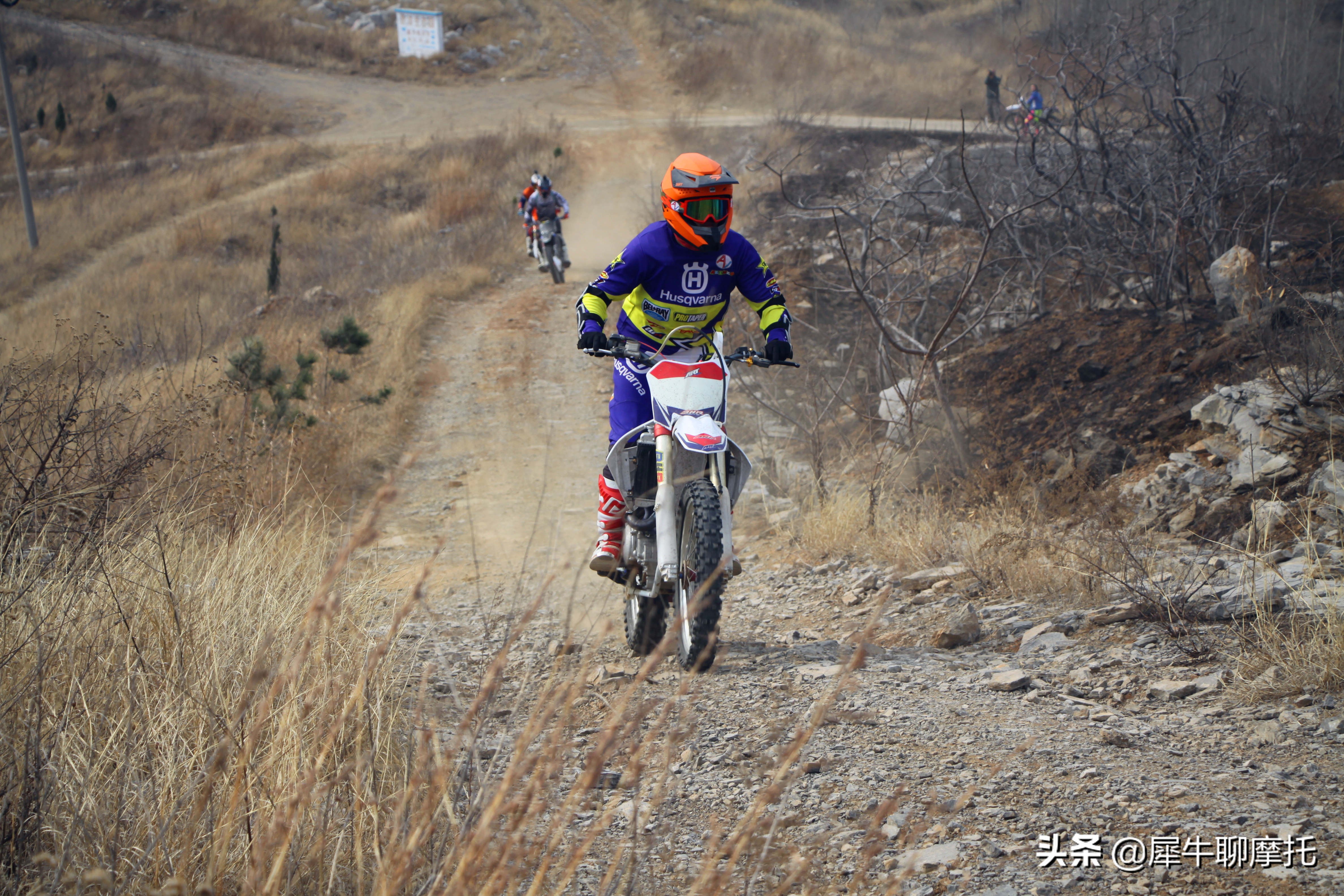 在哪玩越野车更合适,玩越野车的真实感受