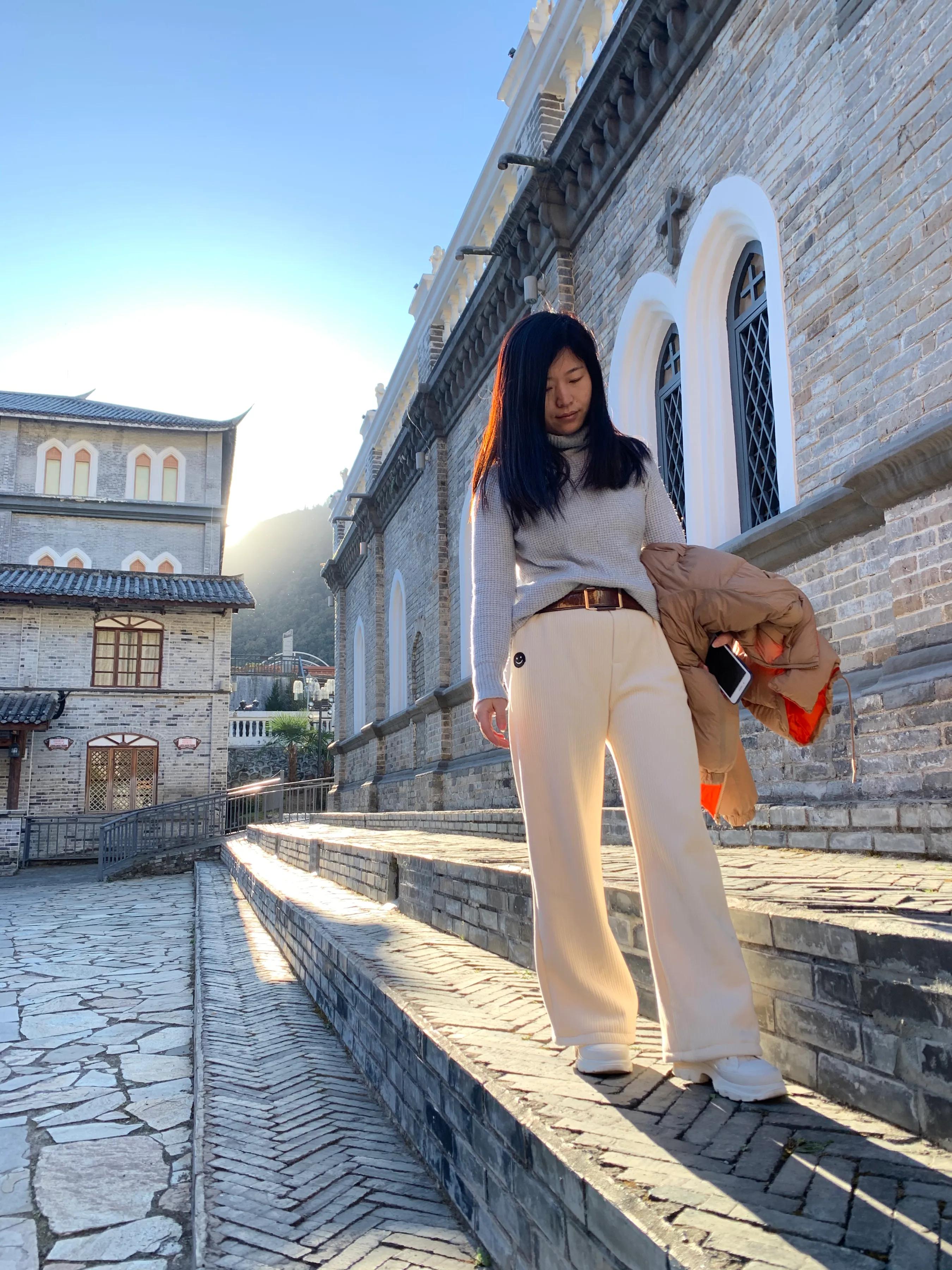 海螺沟燕子沟旅游攻略,海螺沟和燕子沟哪个更值得去