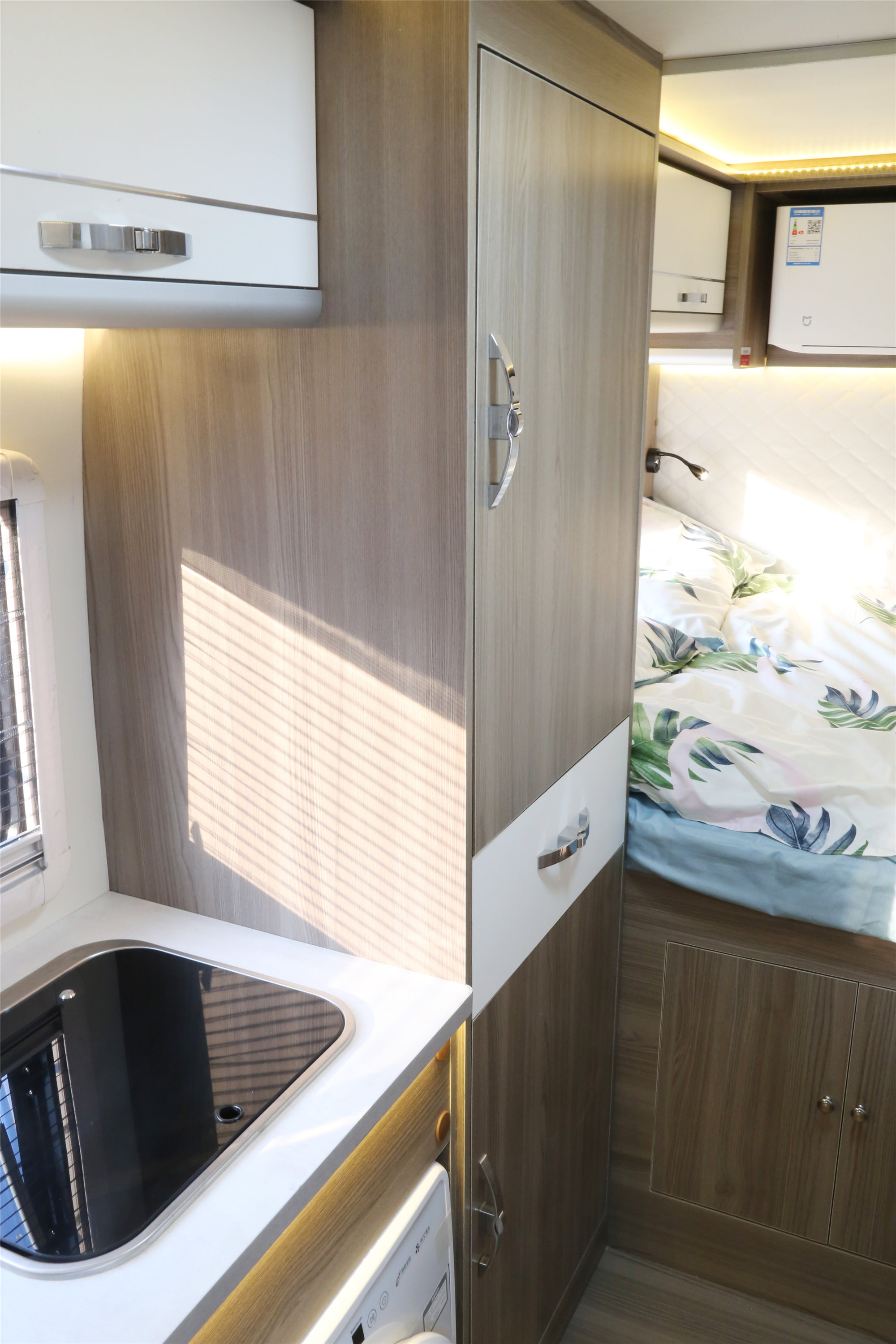 五十铃轻卡房车体验,五十铃轻卡四驱越野房车测评