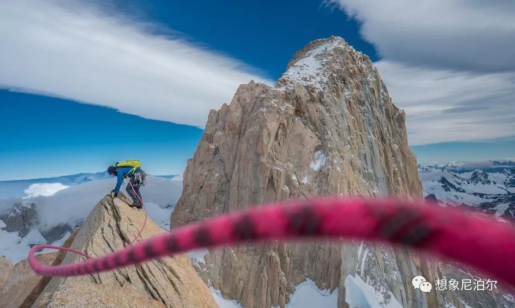JimReynolds徒手攀岩菲茨罗伊峰引轰动，国际攀登高手纷纷表见解