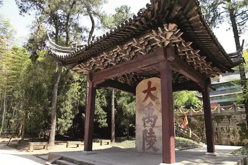 鲁迅刻早字的图片,鲁迅刻早字的故事