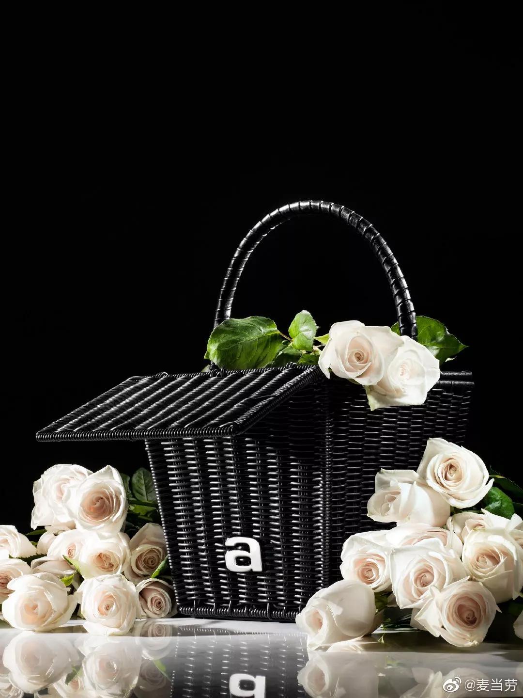 瀹嬪闇忓瓱缇庡矏鍚岀┛绱壊瑗胯,瀹嬪闇忓瓱缇庡矏绌挎惌