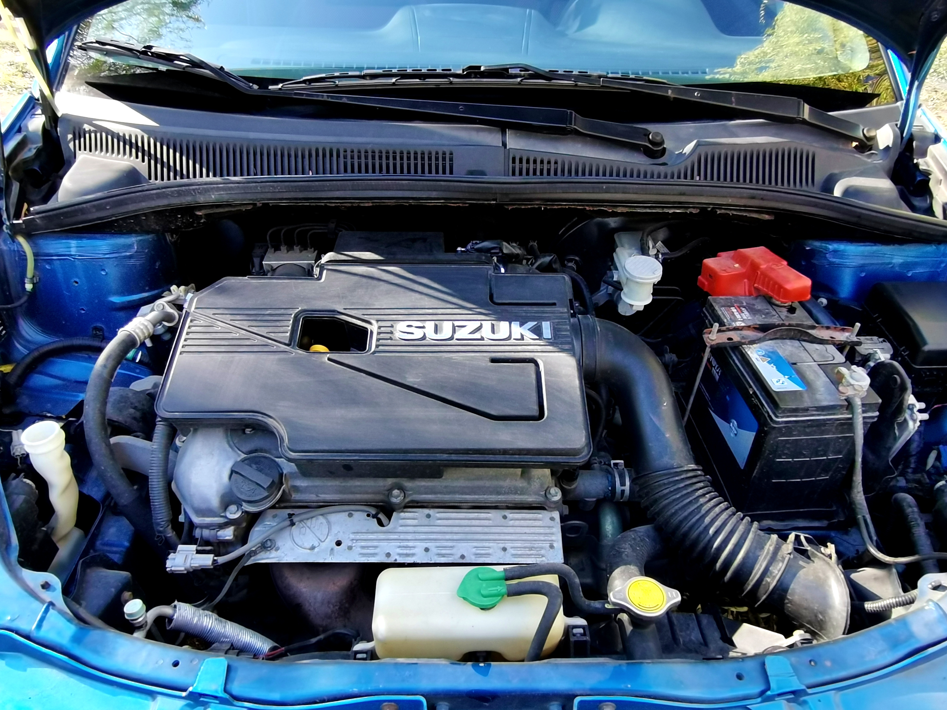 试驾测评铃木天语sx4冠军版,新款铃木sx4最新试驾