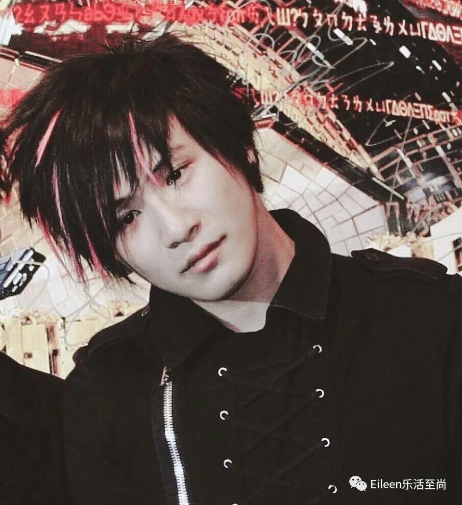 三天闪婚、前任交缠?京圈30年瓜甜,乐队有没有夏天