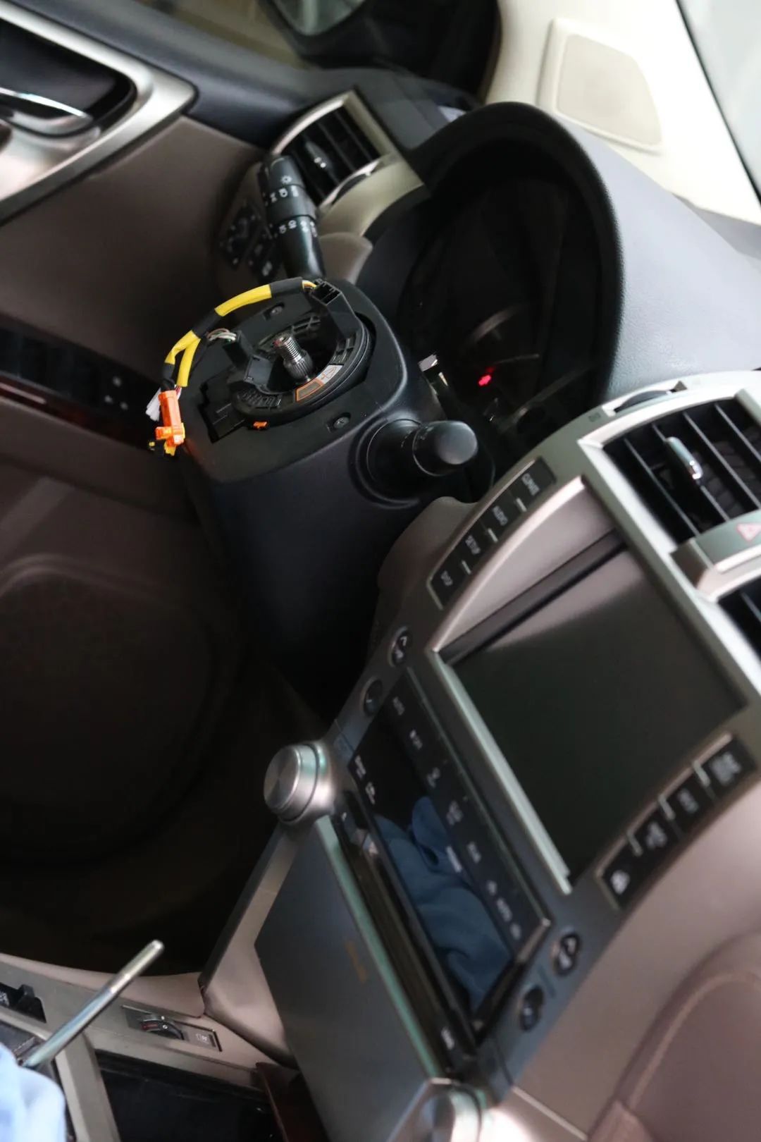 怪兽修车翻新奥迪q7,怪兽修车翻新视频