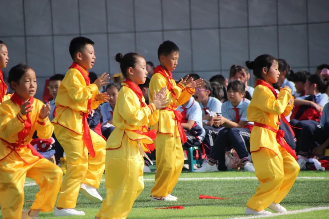 庆祝建党百年大型排舞展演西安,建党100周年校园啦啦操比赛