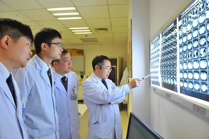 以为是胃病结果是阑尾炎,以为是胃病结果是胃癌案例