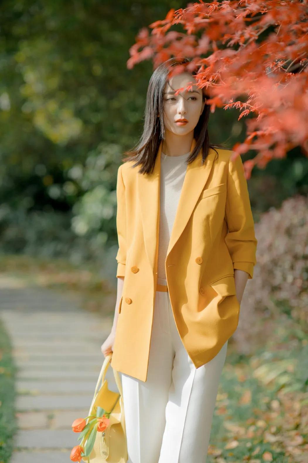 春季西装外套怎么穿出时髦感,西装外套最帅气的搭法春天必穿