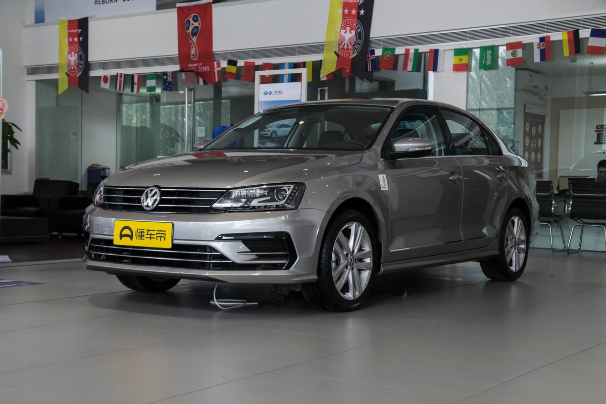 速腾没电怎么应急挂空挡,大众速腾没电方向盘怎么解锁