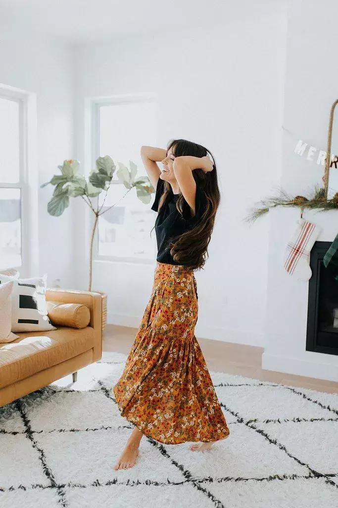 t恤穿久了偶尔也要换个风格,t恤穿好几年不旧的洗法