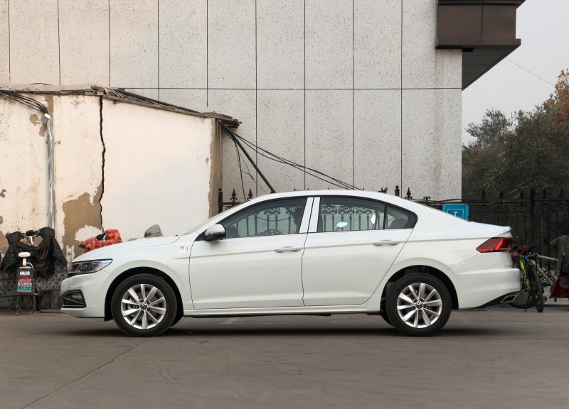 跑了十六万公里的大众宝来能买吗,20万公里的大众宝来值得入手吗