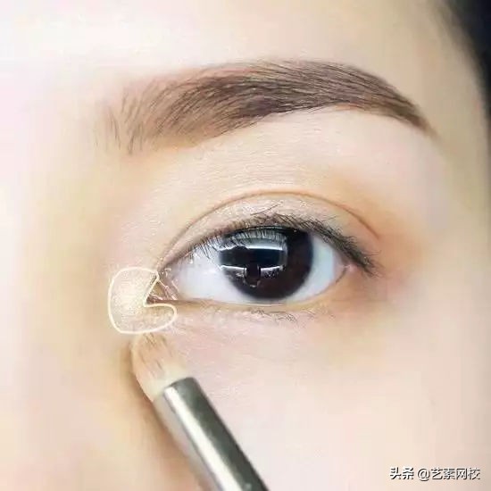 正确的淡妆化妆步骤怎样化淡妆,化简单淡妆化妆的正确步骤