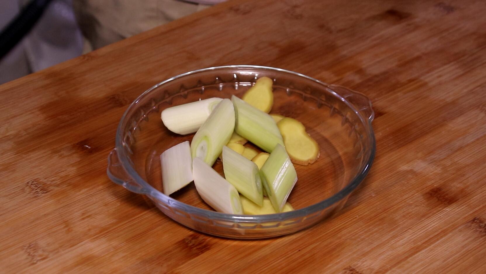 怎么用电饭煲做红烧肉好吃又不腻,3步就能搞定的电饭煲红烧肉