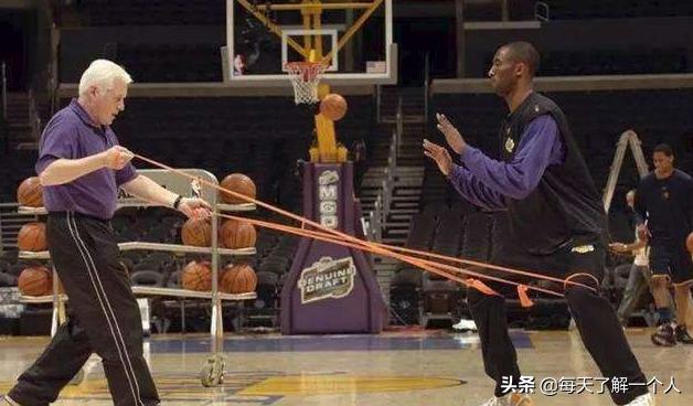 每天了解一个角色,带你重新认识科比布莱恩特