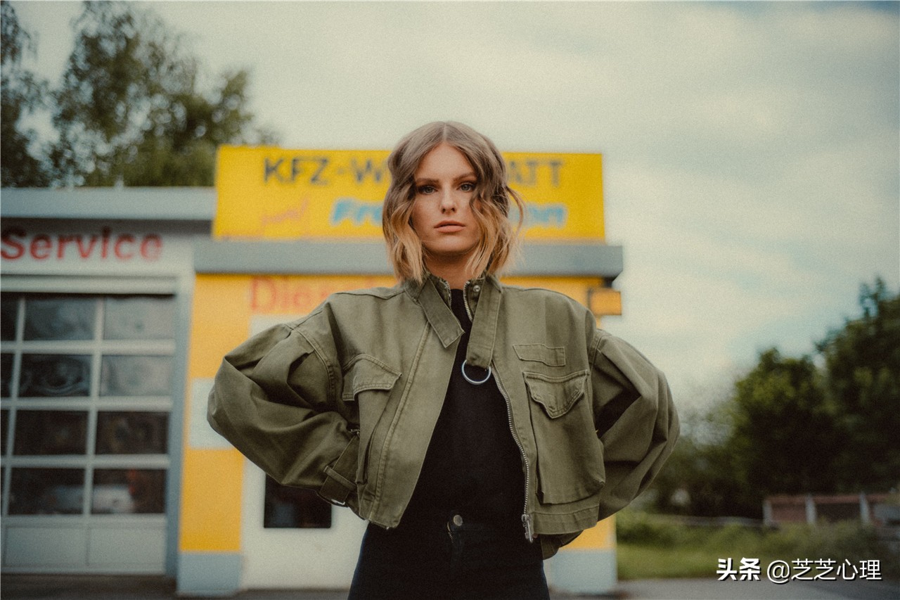 撒娇女人最好命怎么反驳,心理学撒娇示弱