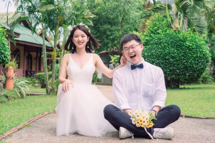 必拍的婚纱照八种风格,自拍婚纱照推荐风格