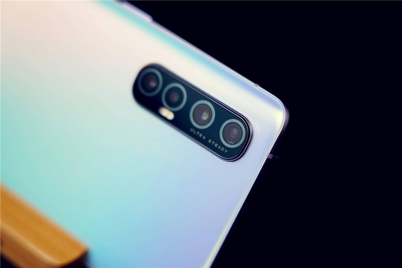 不止轻薄，Reno3Pro也可以拥有不俗的功能体验