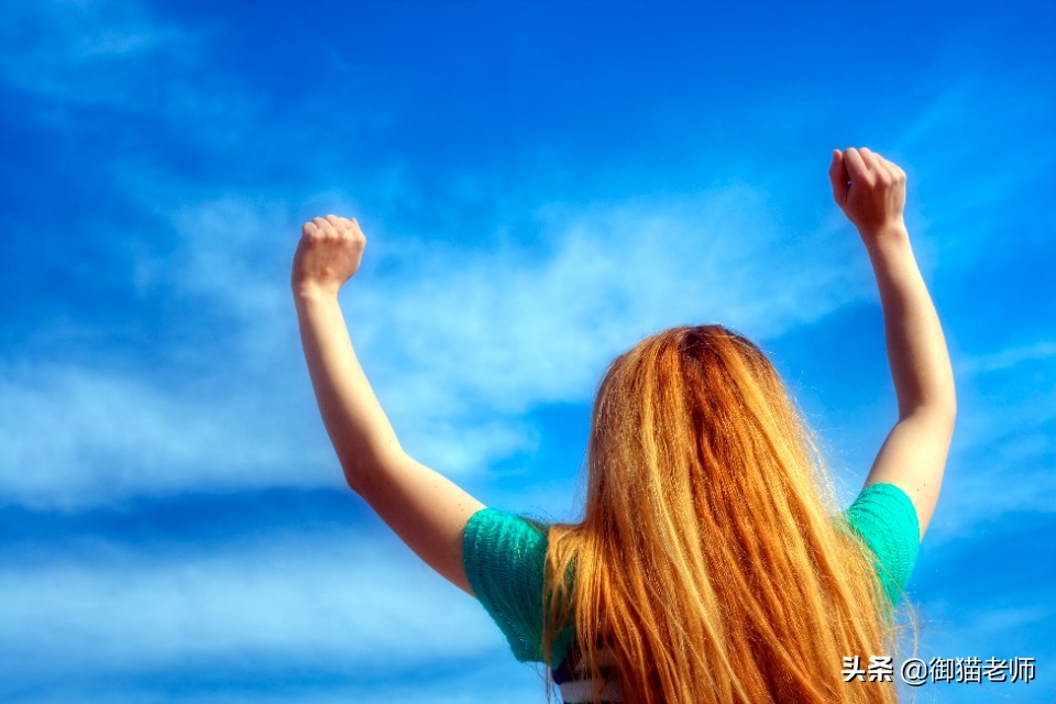 三岁宝宝睡觉不踏实易醒哭闹,三岁宝宝睡觉惊醒哭闹怎么回事