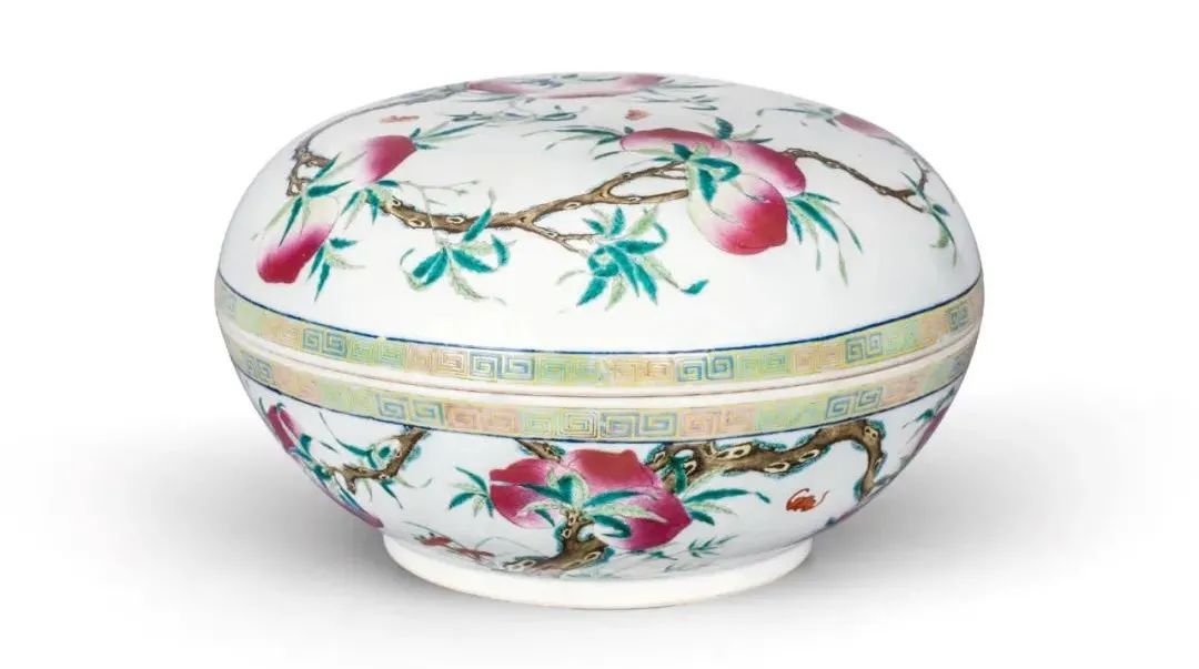 明中期瓷器拍卖价格,最贵明代瓷器拍卖