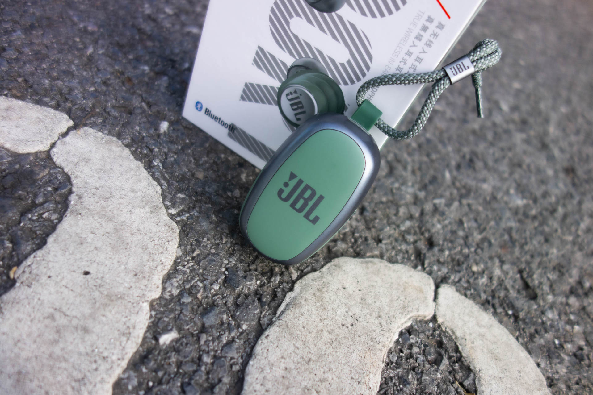 jbl蓝牙耳机x600tws价位,jbl蓝牙运动耳机tws6