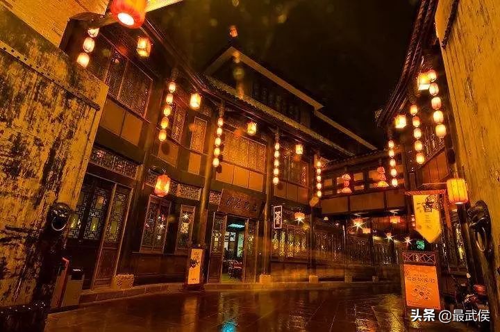 侃名联、问诸葛，海外媒体眼中的武侯祠是怎样的？