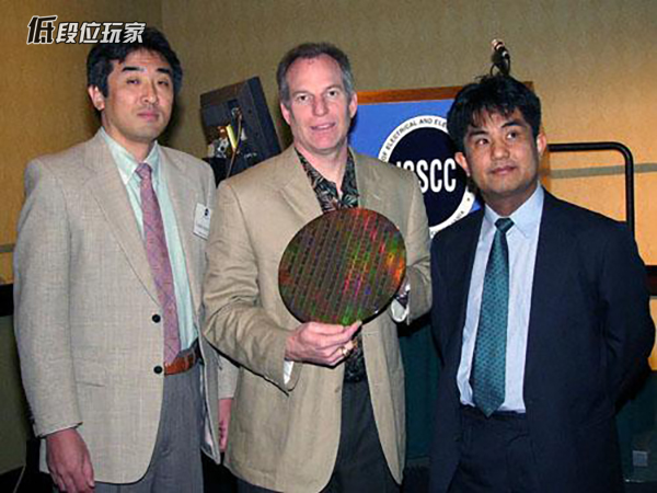 xbox360鍜宲s3涔嬩簤,涓轰粈涔堝垵浠box360鍚婃墦ps3