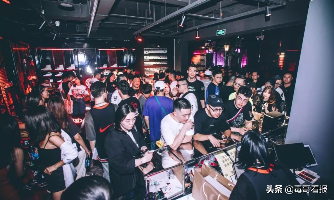 疫情后做服装如何,疫情过后球衣怎么穿