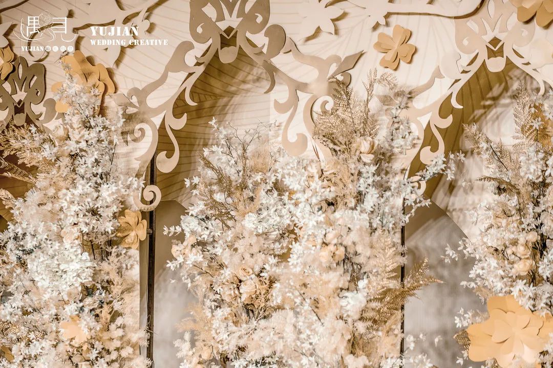 香槟色主题婚礼布置,香槟色婚礼桌椅布置